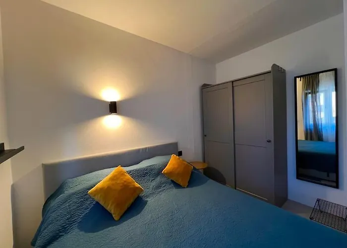 Sunset Lagoon Mulo Апартаменты Врси