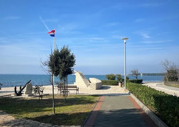 Sunset Lagoon Mulo Апартаменты *