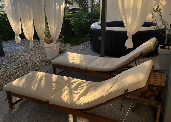 Апартаменты Sunset Lagoon Mulo *